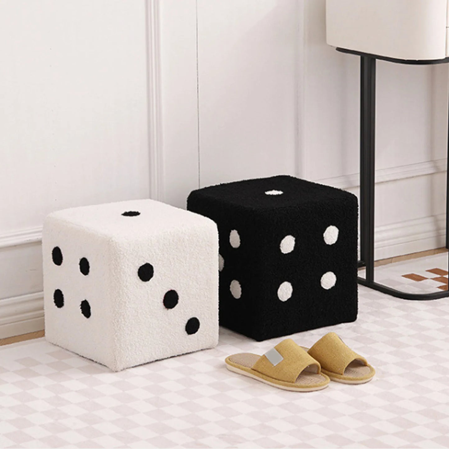 Tabouret YourLab “Soft Comfort” – Assise Douce & Base Stable, Multi-Usage