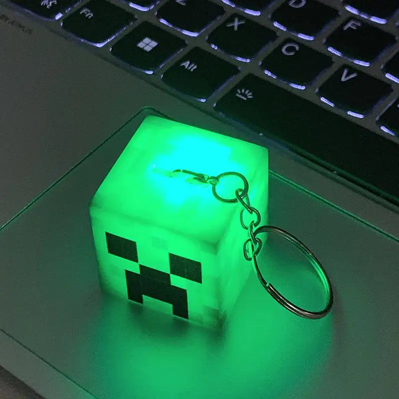 Mini Lampe YourLab “Surrounding Torch” LED – Porte-clé / Sac à Dos